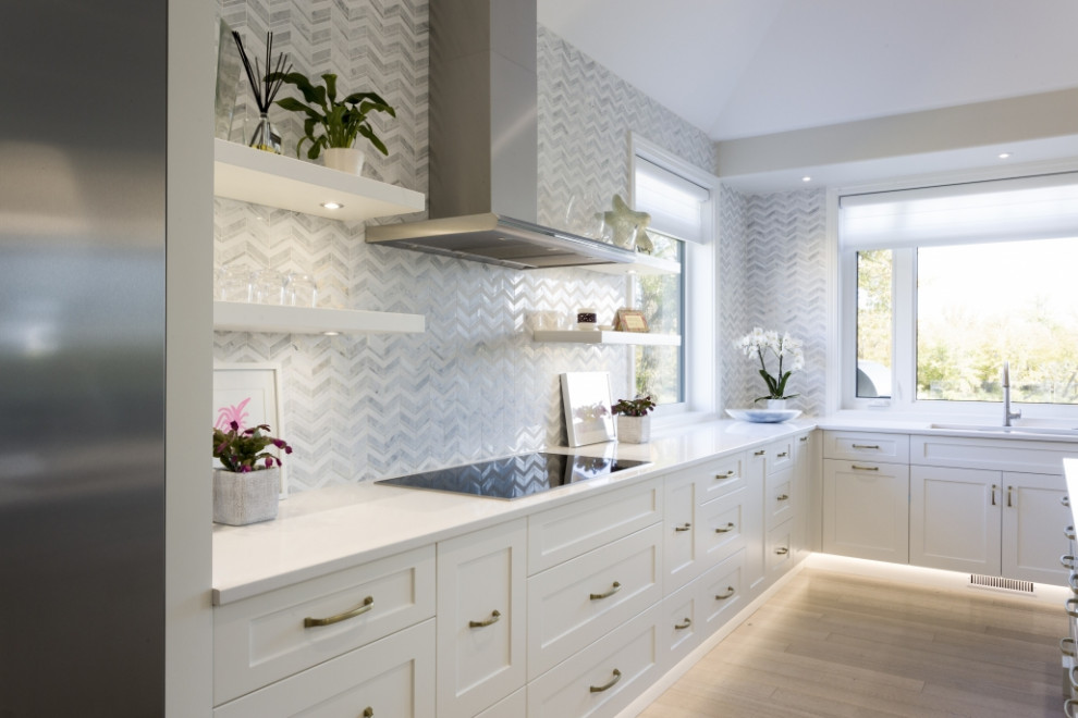 Kitchen - transitional kitchen idea