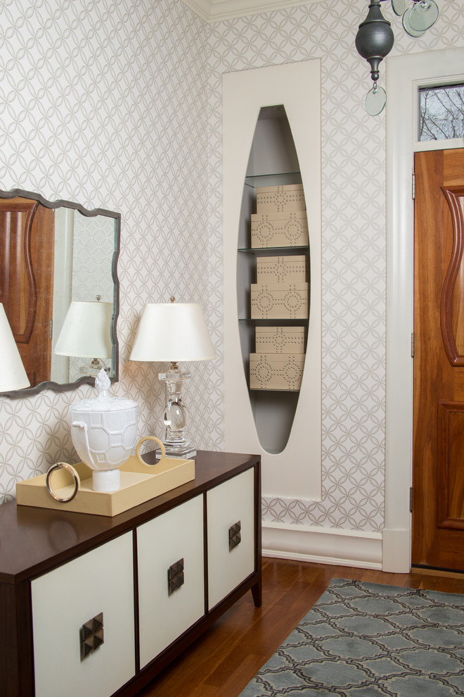 Entryway - transitional entryway idea in Chicago
