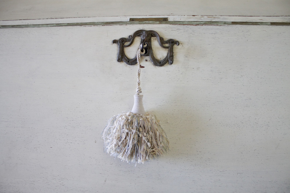 Photo of a shabby-chic style home office in Orange County.