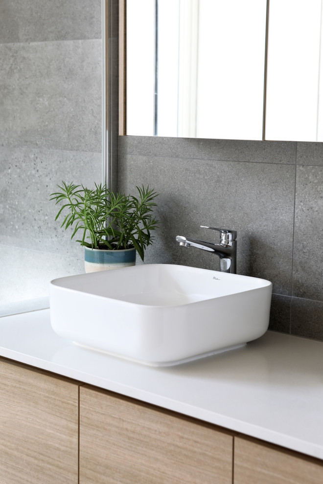 Design ideas for a contemporary bathroom in Perth.