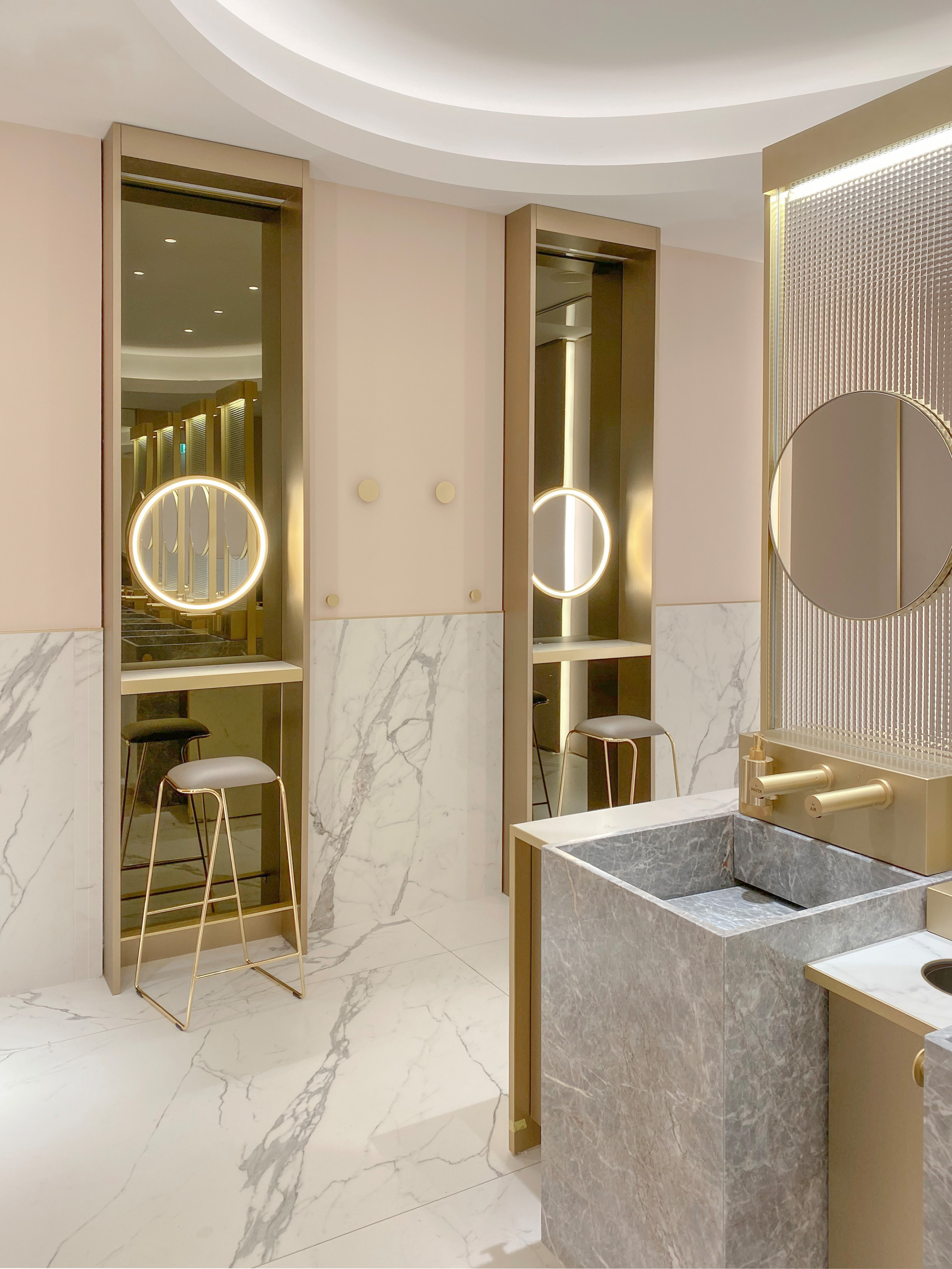 OUTLET FIDENZA VILLAGE - NEW TOILETS
