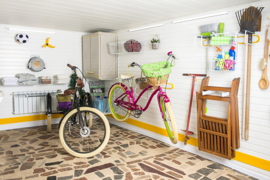 Гараж для семьи Этуш