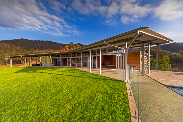 'reflections' contemporary-exterior
