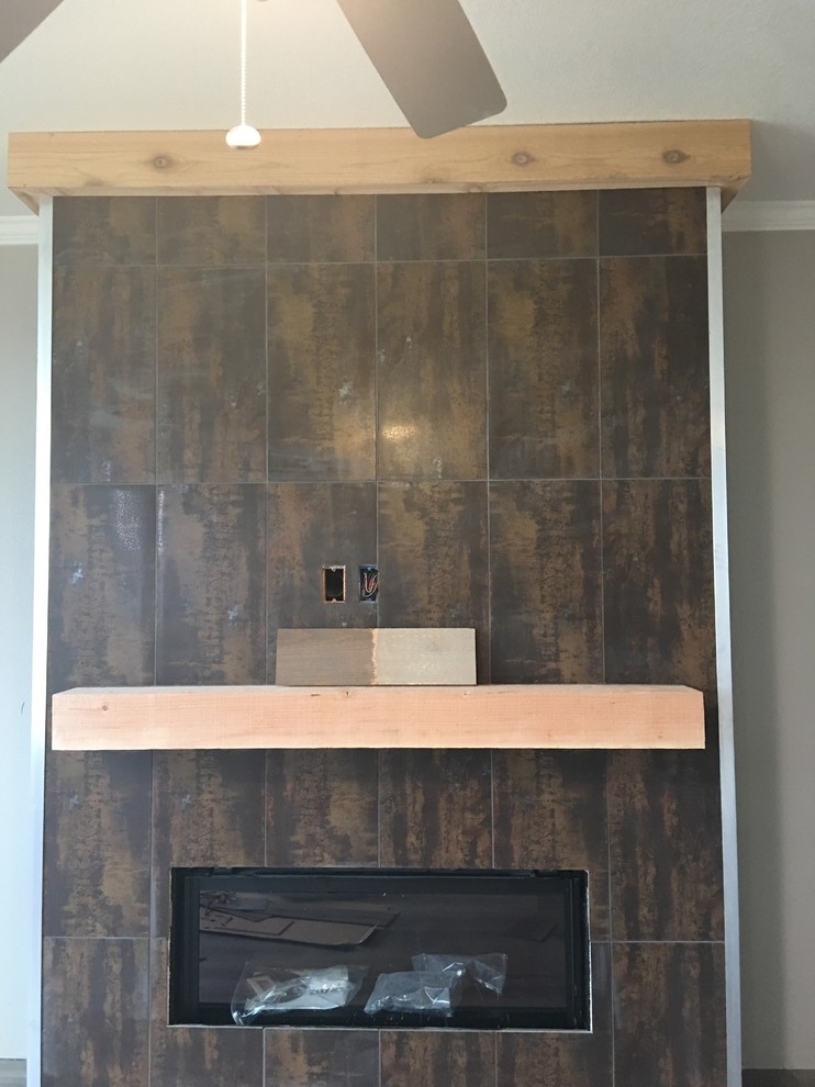 What color would you paint the stain for mantel and top wood piece?