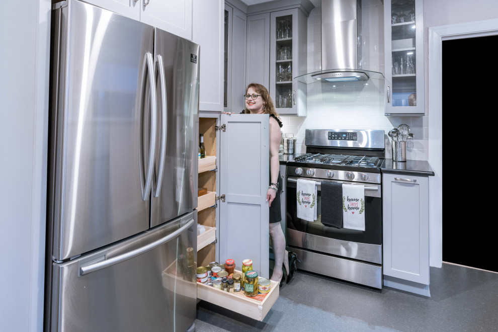 Clinton Kitchen