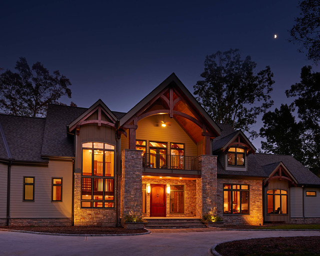 Caledonia House american-craftsman