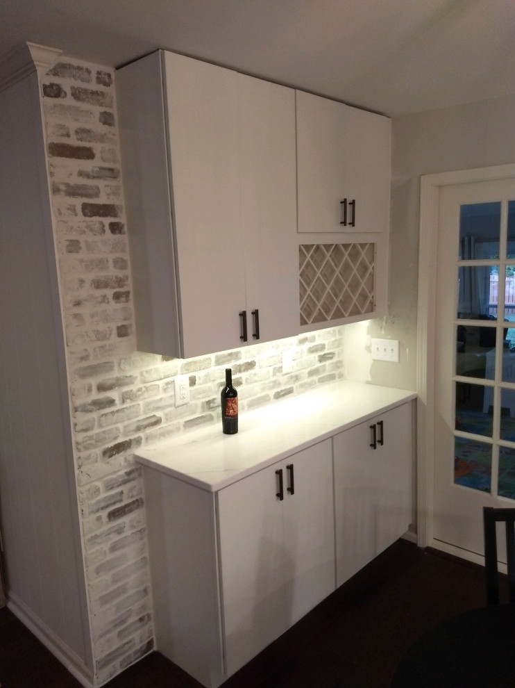 Inspiration for a transitional kitchen remodel in Atlanta