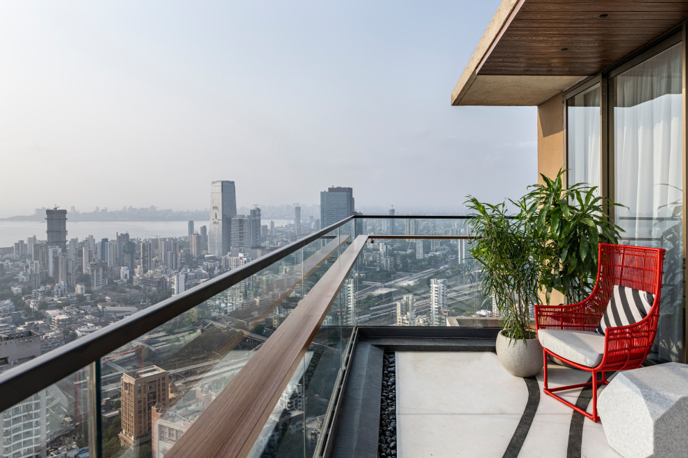 Balcony - contemporary balcony idea in Mumbai