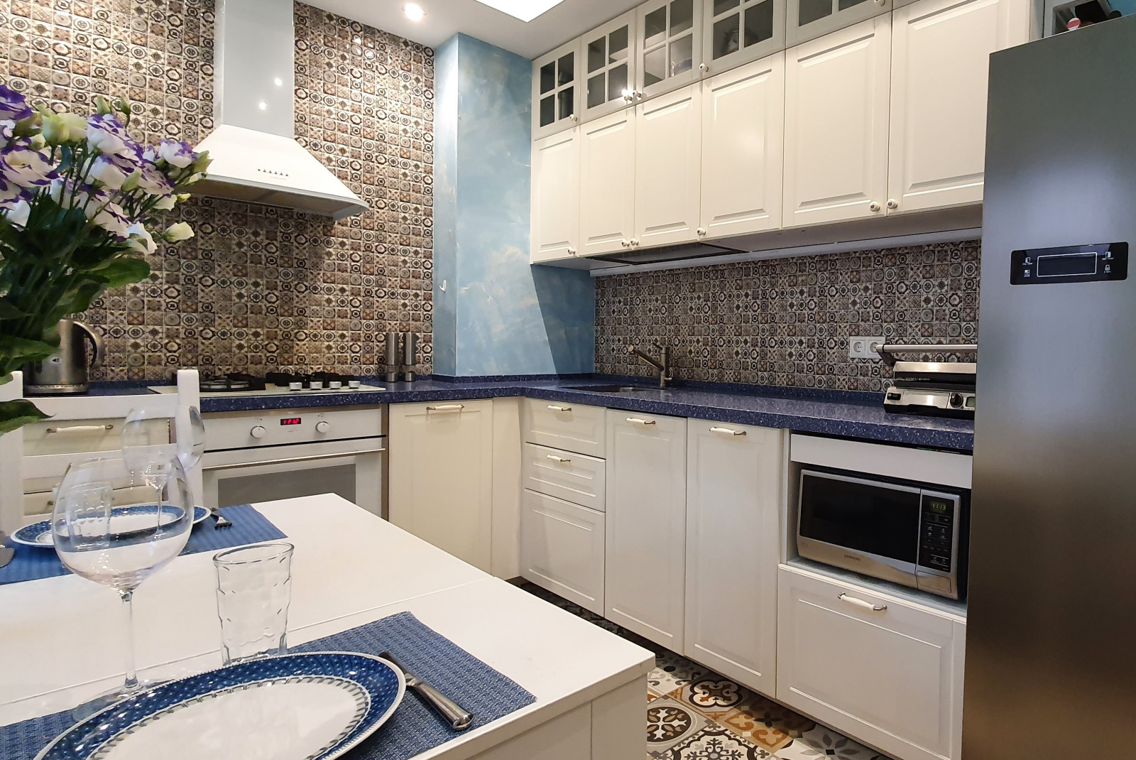 Средиземноморская кухня в центре Петербурга