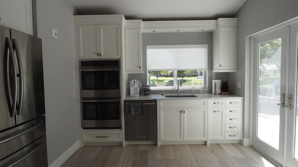 Inspiration for a transitional kitchen remodel in Miami
