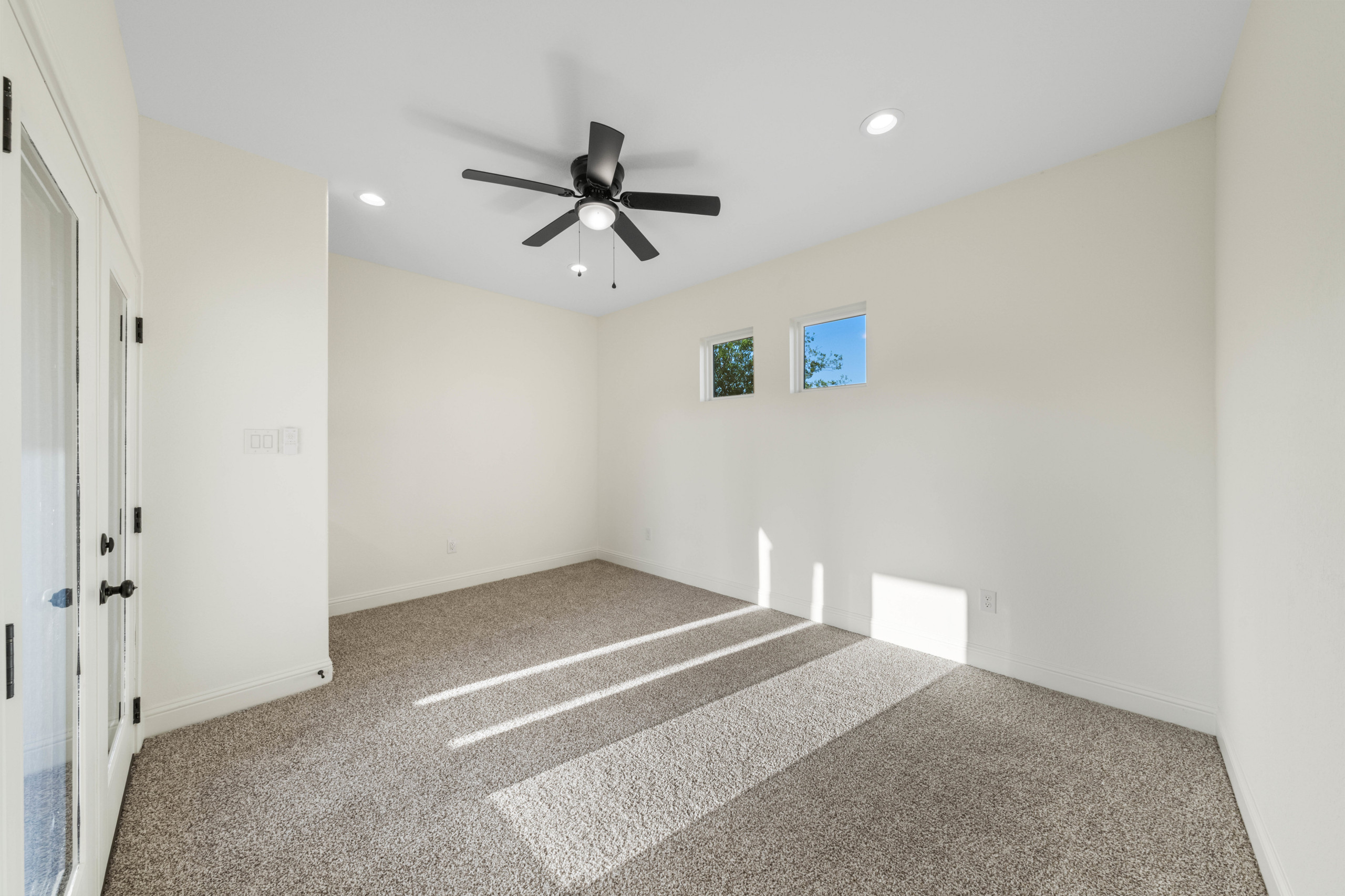 1310 S Mesquite