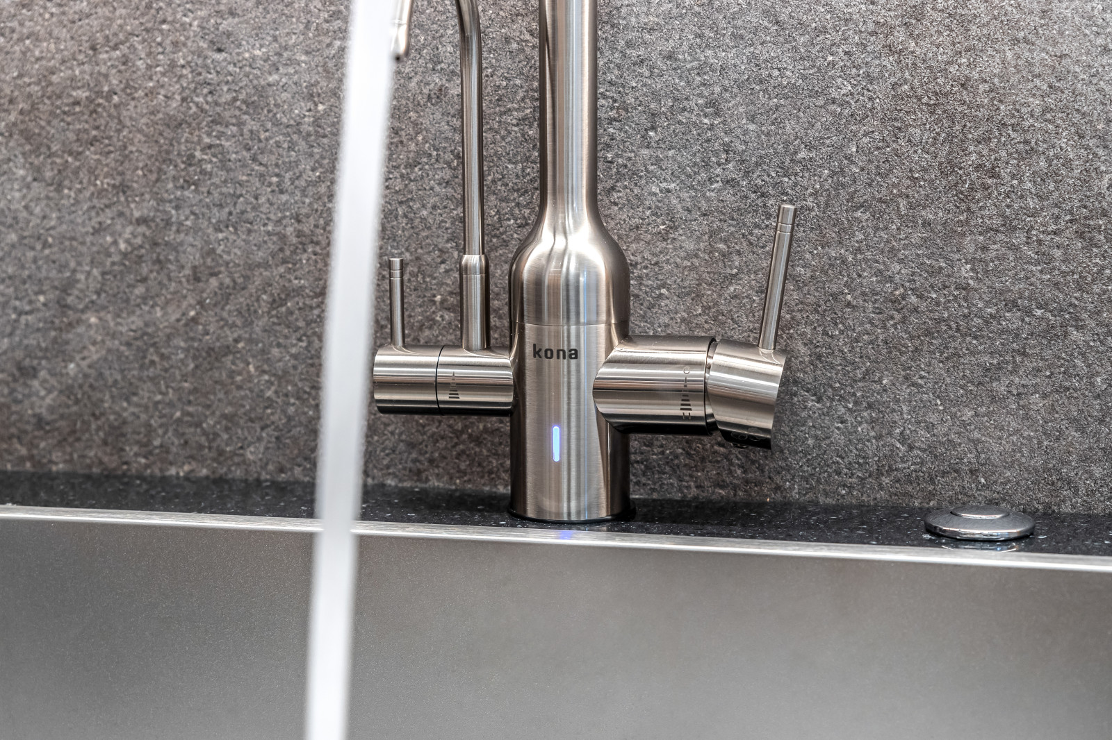 Совместный проект Kona Ozone и телепроекта "Квартирный вопрос"