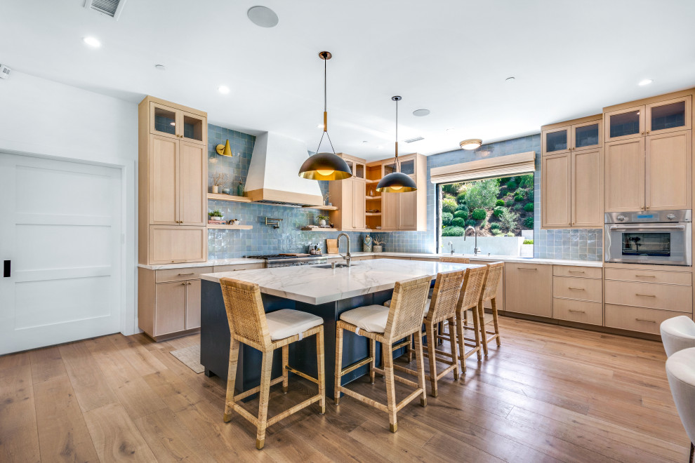 Example of a transitional kitchen design in Orange County