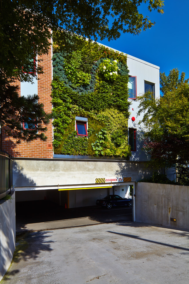 Contemporary two-storey exterior in Vancouver.