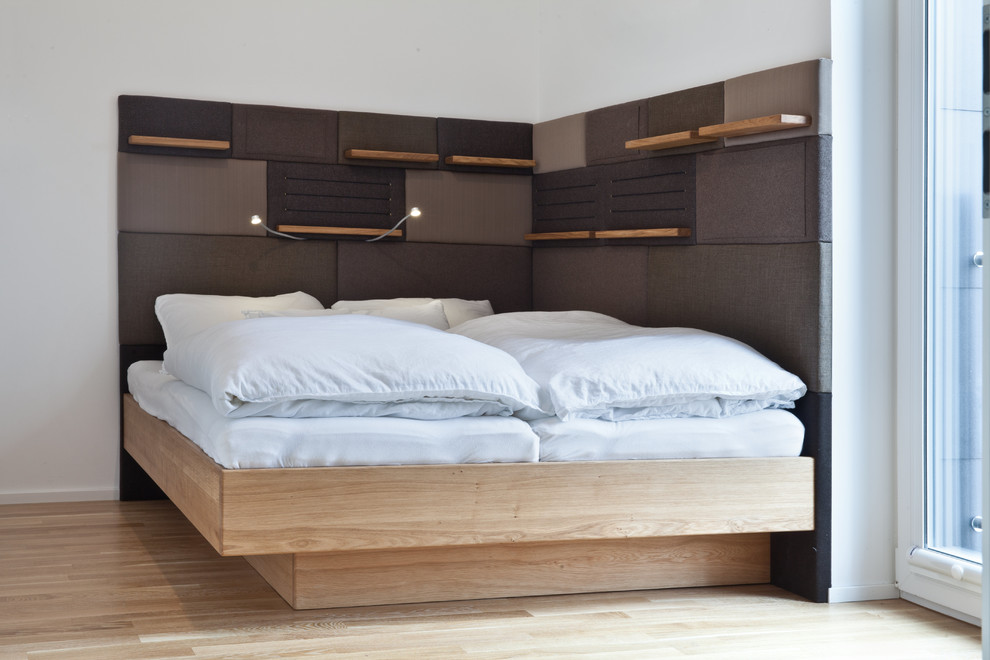 This is an example of a bedroom in Munich.