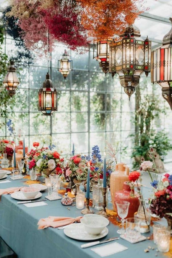 tendances mariage 2023 - déco colorée