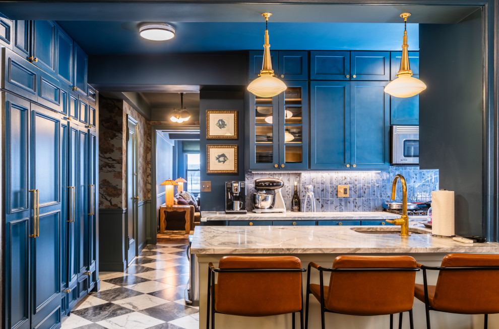 Example of a transitional home design design in New York