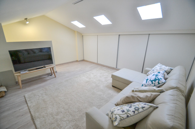 Townhouse contemporary-living-room