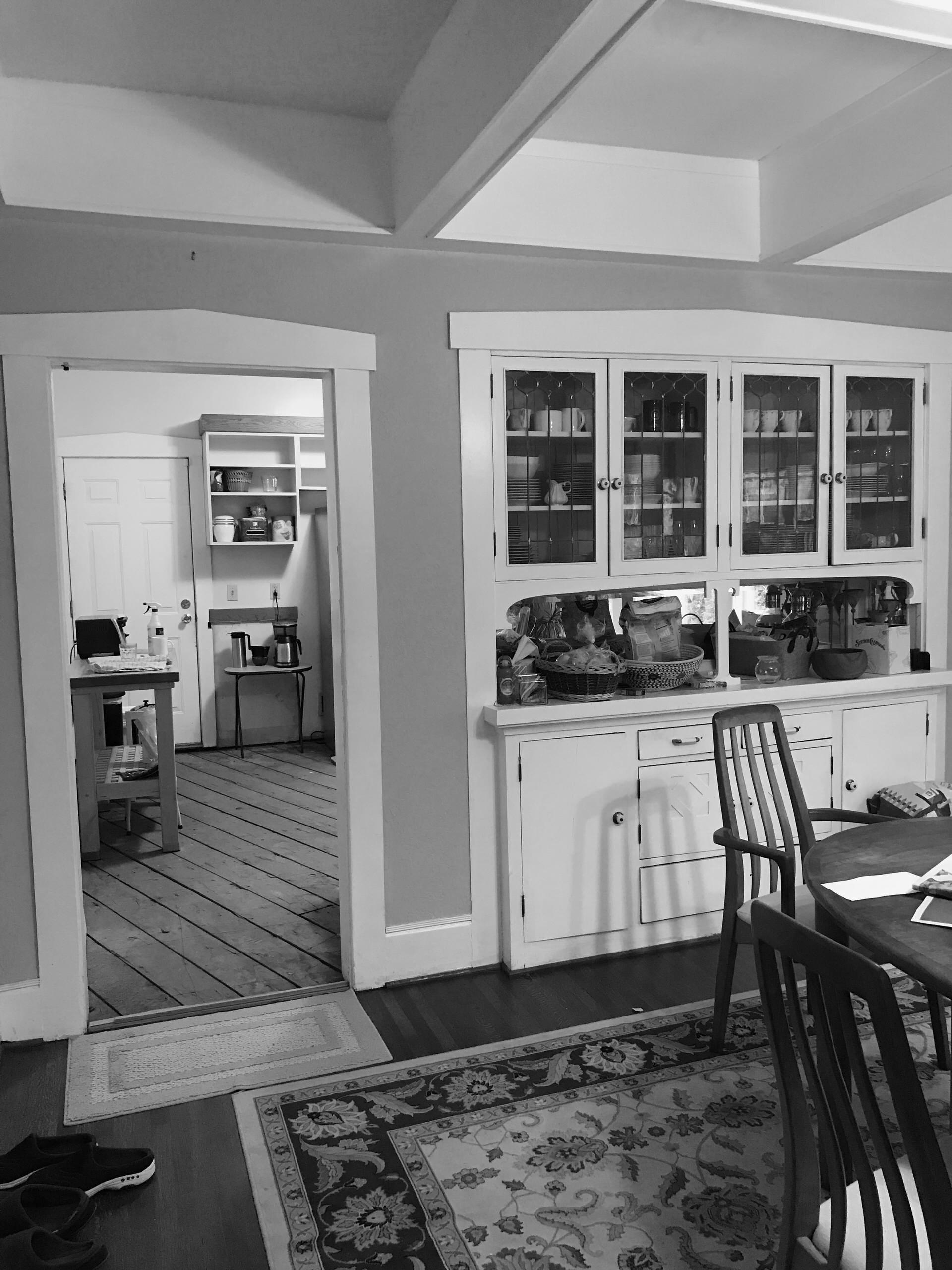Mount Baker Kitchen & powder room