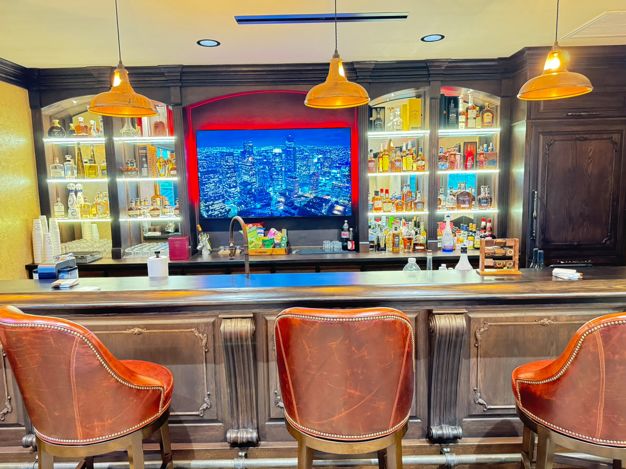 The Ultimate Home Gentlemans Bar