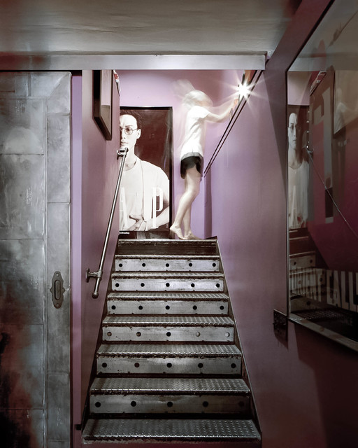 NoHo Loft Duplex industrial-escalera