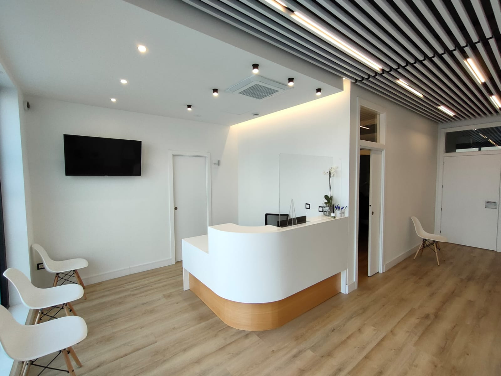 CLÍNICA DENTAL JB