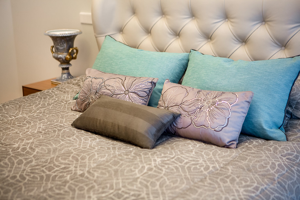 "Немного солнца в стакане воды" (Дизайнер Наталия Прохорова-Азбукина)