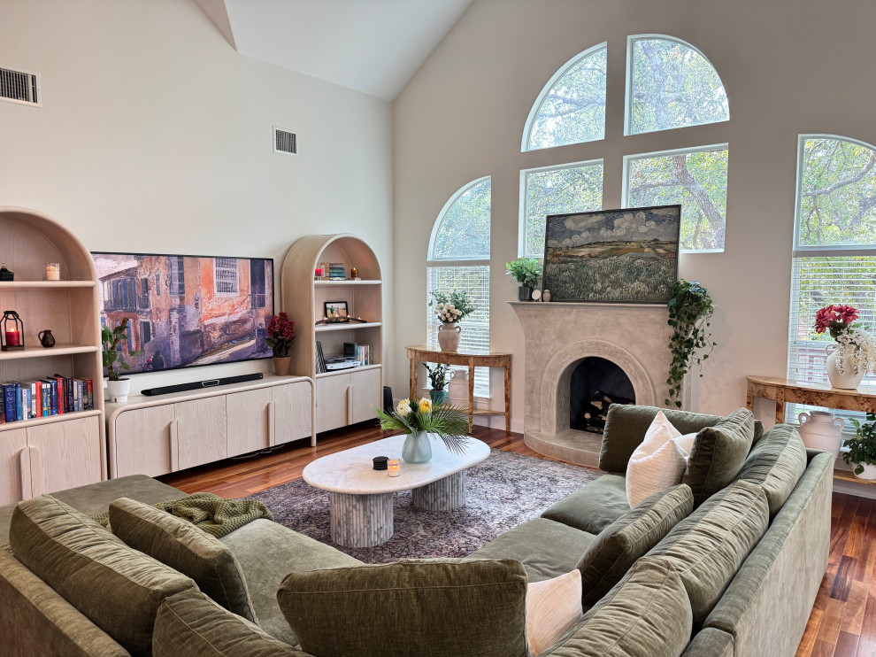 Cedar Park Eclectic-Cozy Living