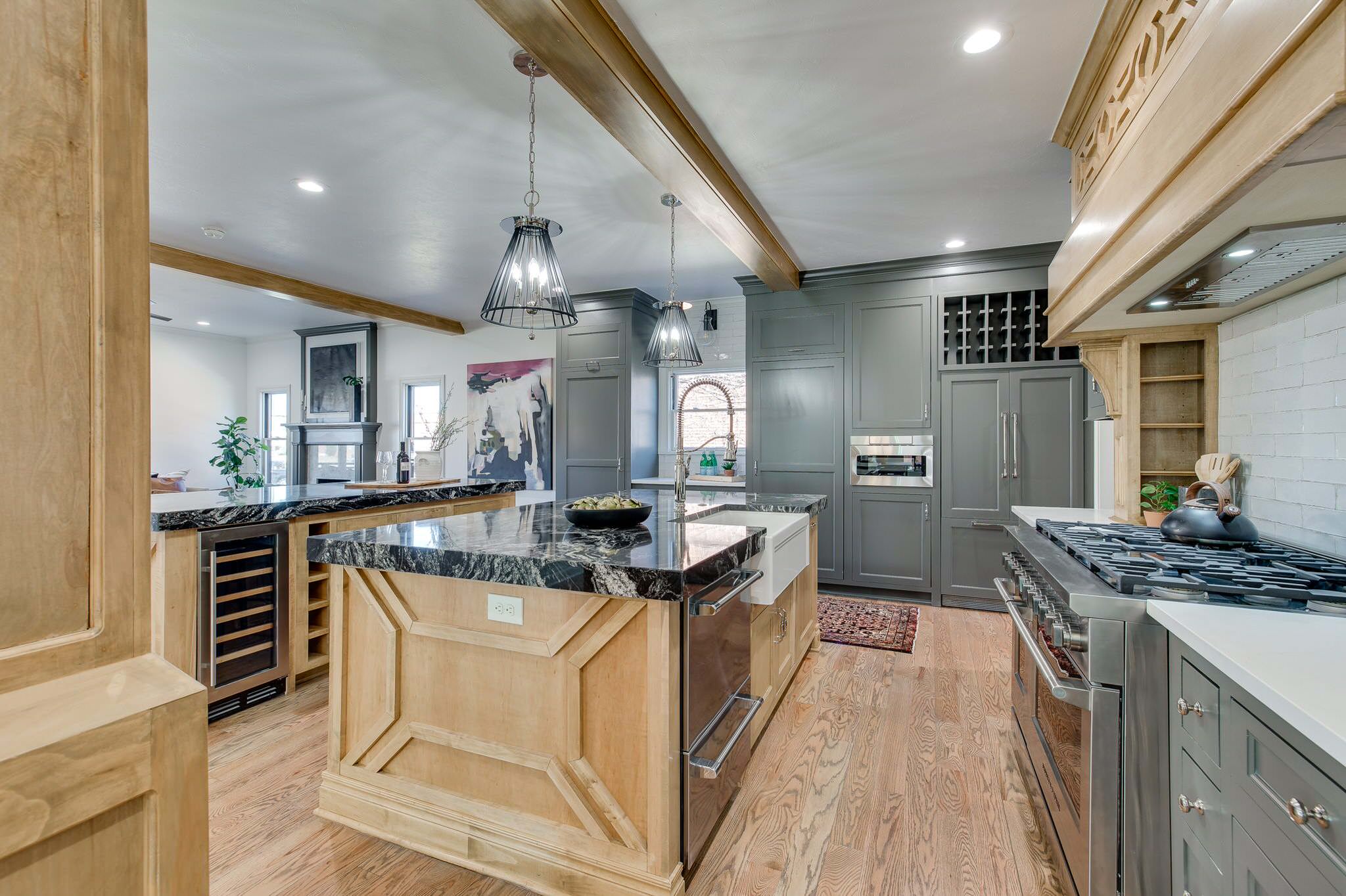 1316 Luxury Build