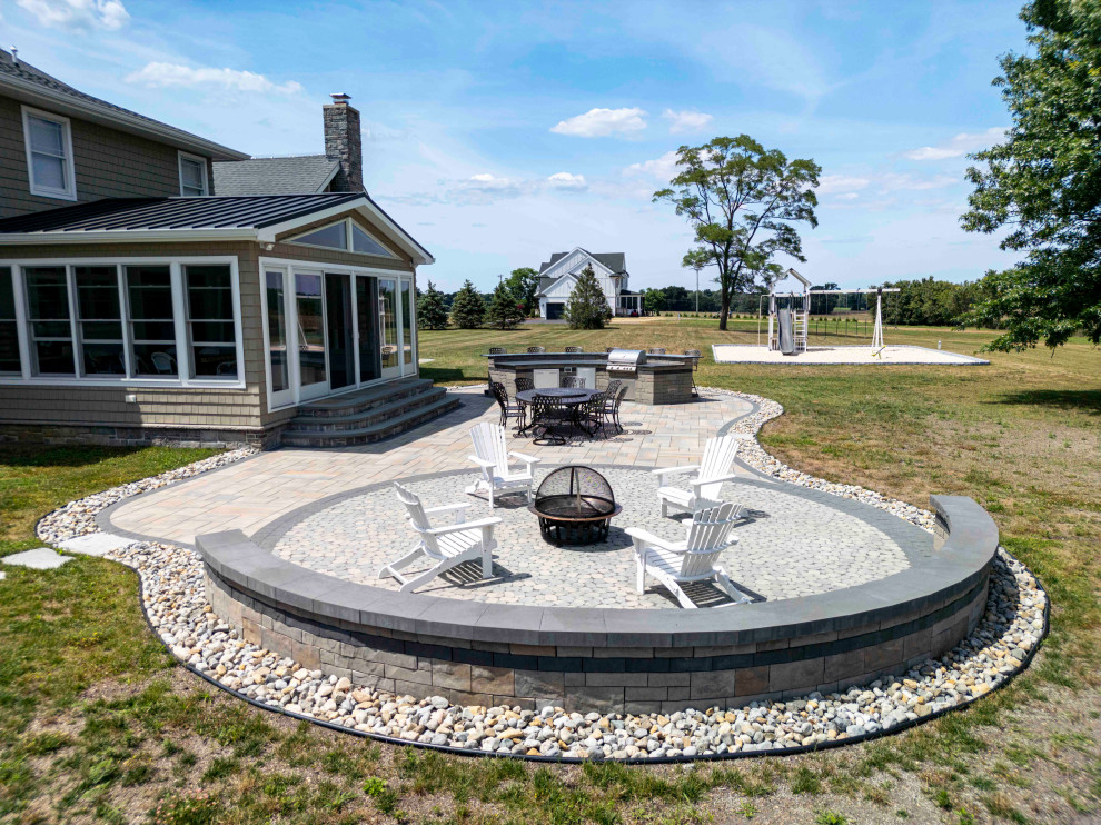 Cream Ridge, NJ: Outdoor Kitchen and Paver Patio with Firepit Area