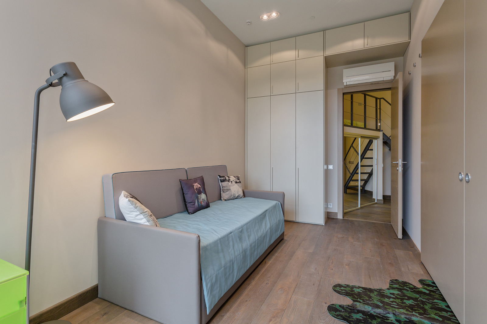 Просторная 4х комнатная квартира на Дубровке