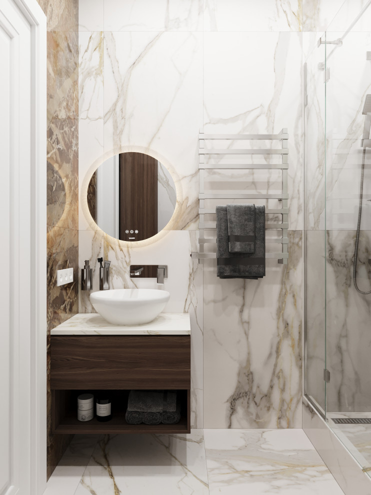 Трехкомнатная квартира в Комунарке.