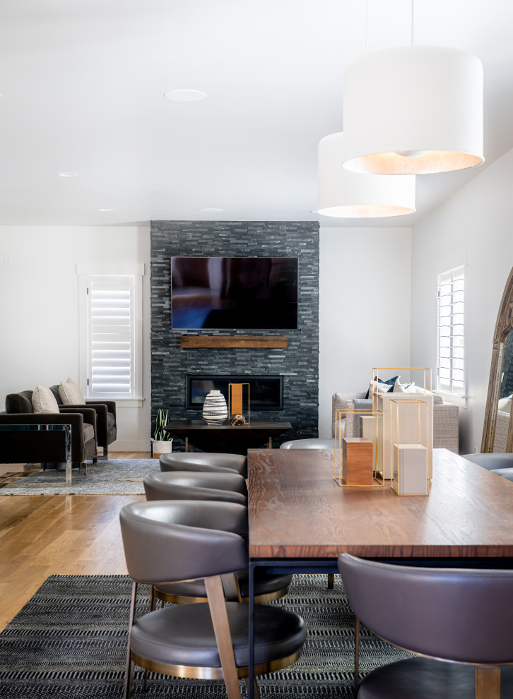 Contemporary Staging with Jewel Tones