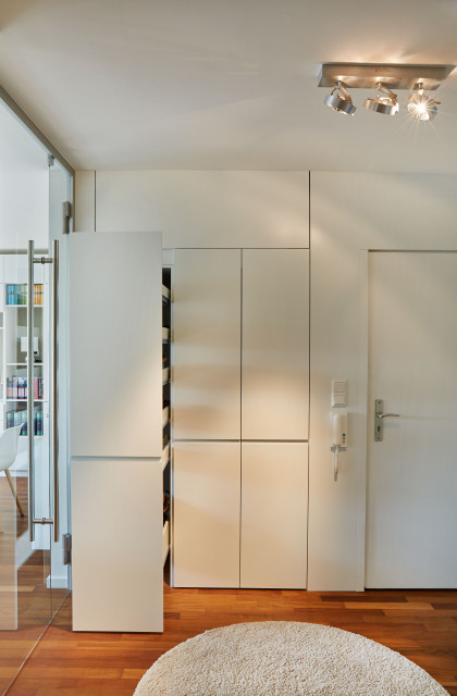 Garderobe contemporary-entre