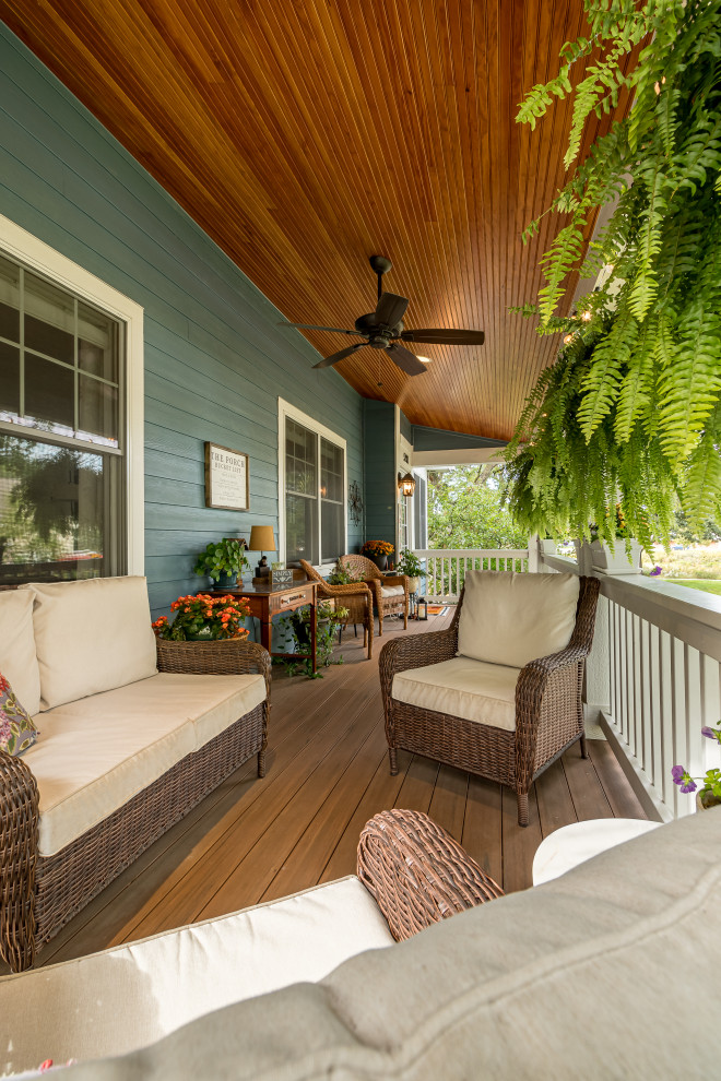 Cape Cod Cottage Front Porch Oasis