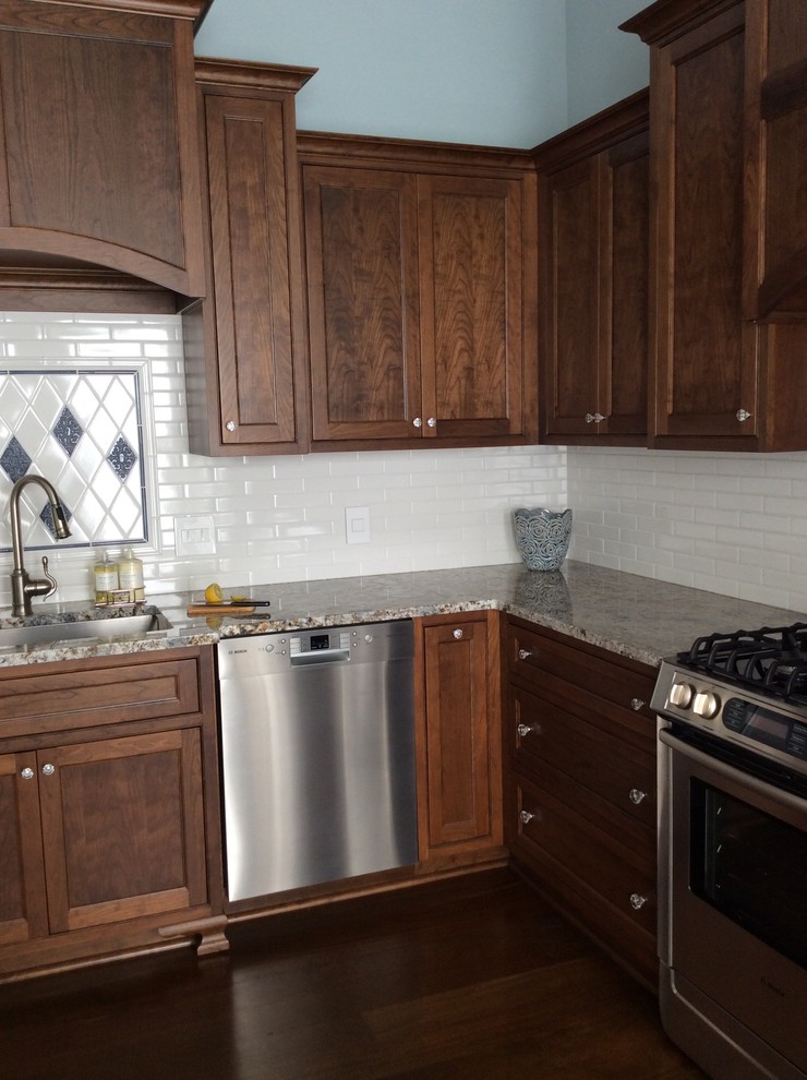 Kitchen - transitional kitchen idea in Cleveland