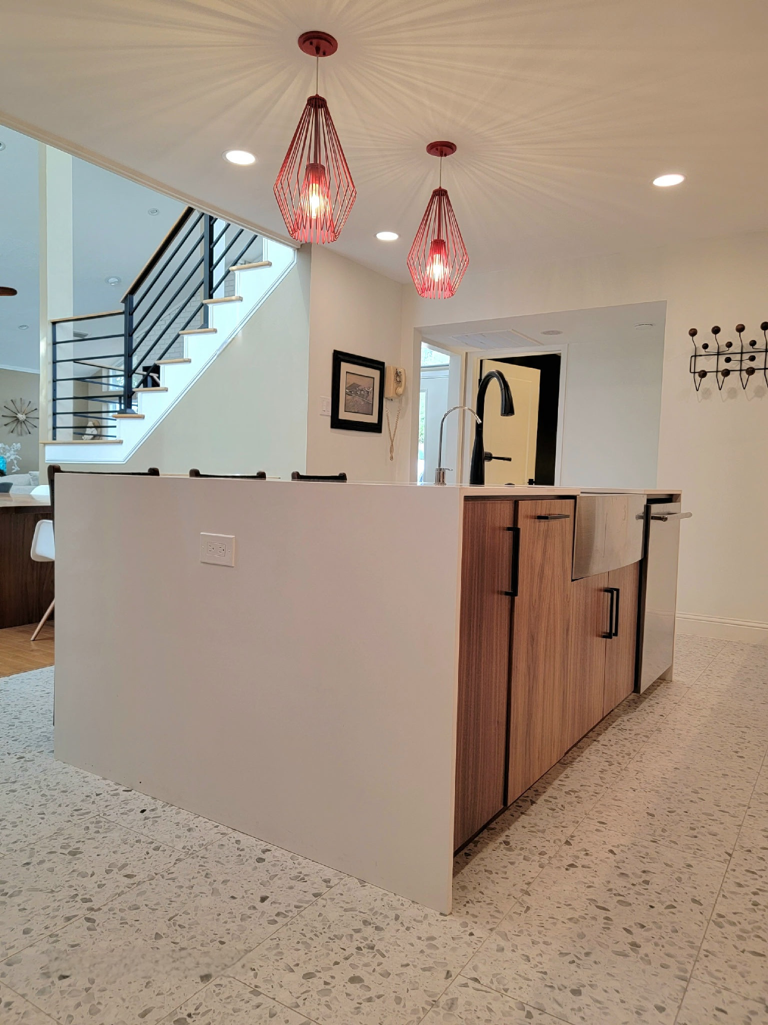 CONTEMPORARY KITCHEN RENOVATION