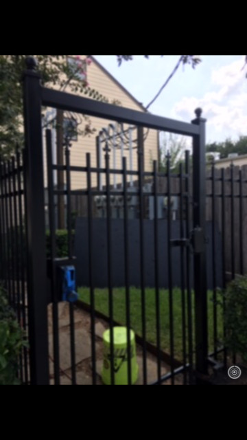 Wrought Iron Fence Rust Removal & RePaint