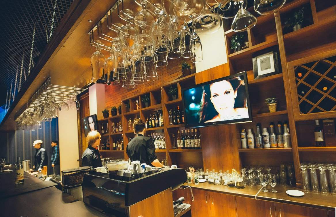 LIKE Resto-Club & Lounge