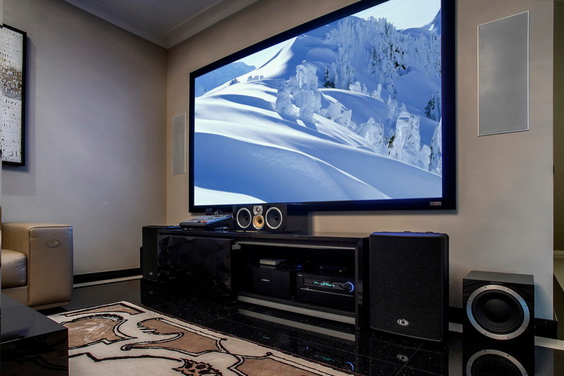 Система «мультирум» и домашний кинотеатр в загородном доме