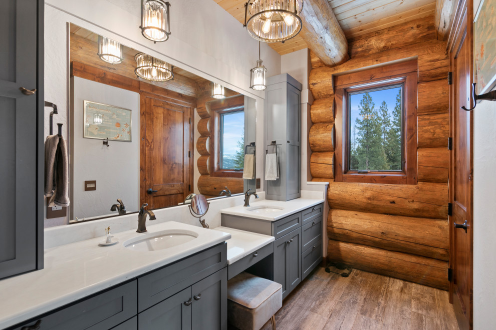 Custom Log Home - Rustic - Bathroom - Other - by Hoyt Homes Inc | Houzz