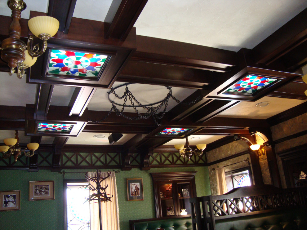 Витраж в потолок