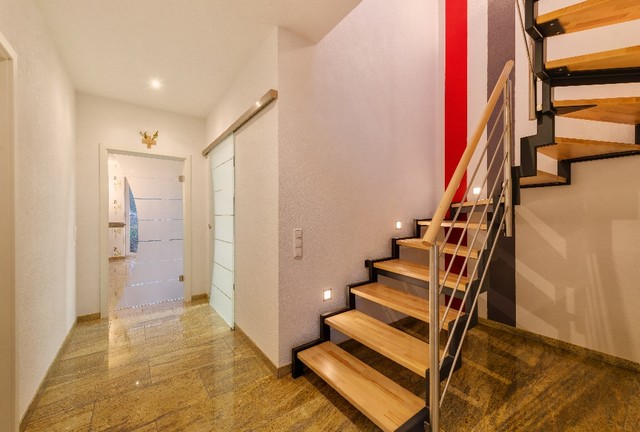 Stadtvilla contemporain-escalier