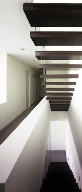 Casa en Vacarisses contemporary-staircase