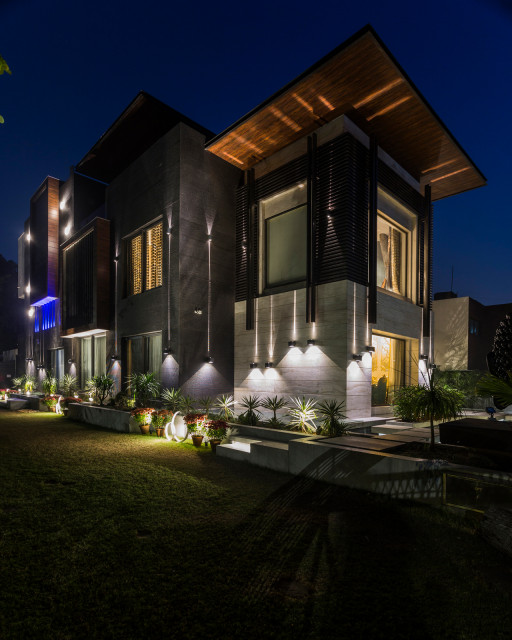 Opulence Mansion Moderne Façade Autres périmètres Houzz