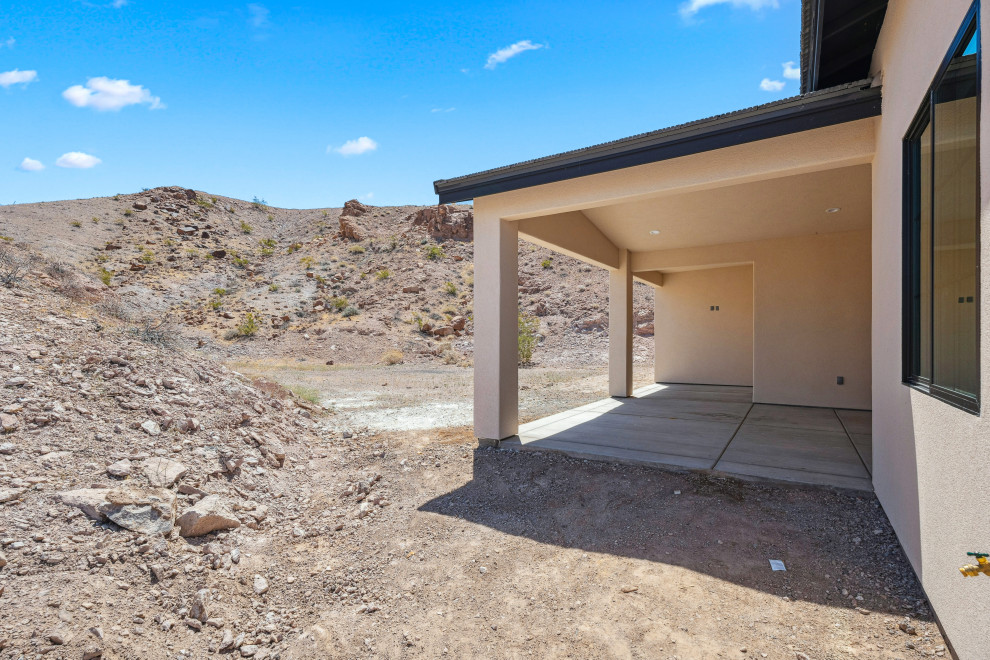 Desert Canyon Custom