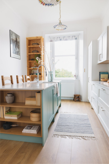 Comiston place modern-kitchen