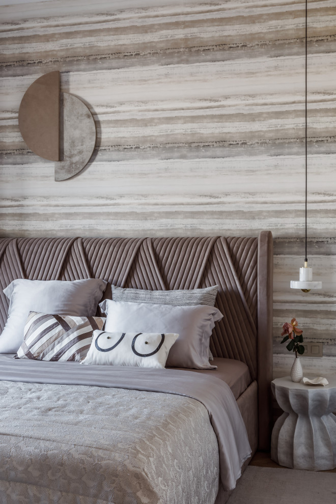 Дом с синими человечками