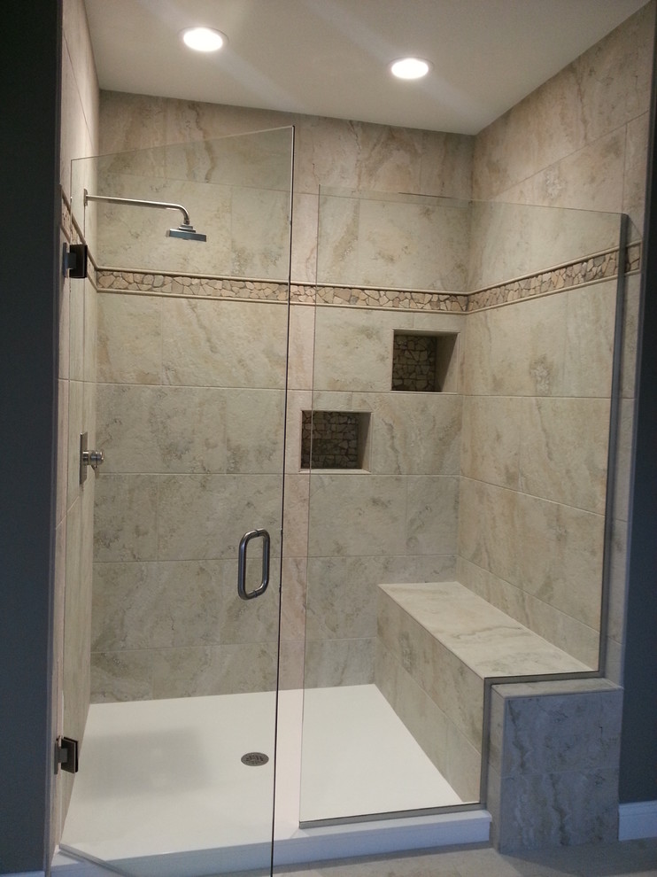 Bathroom - transitional bathroom idea