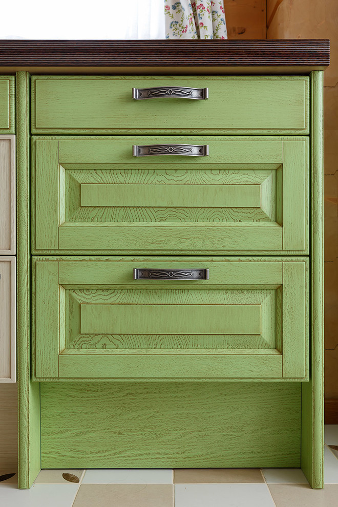 Гармоничный интерьер в традициях русского стиля.